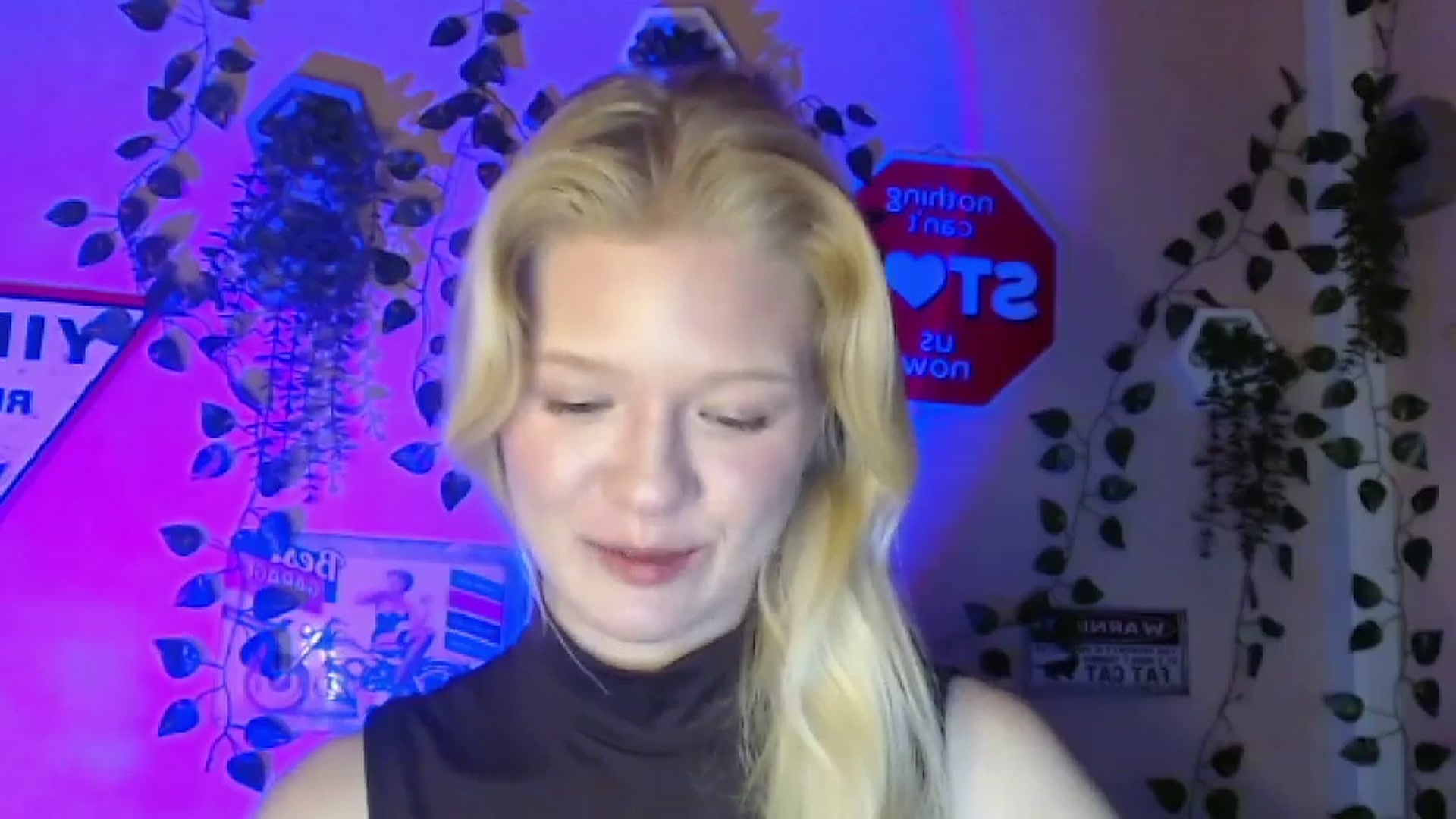 Gallery image thumbnail from Angel_baby's myfreecams stream on, 02/15/2026, 19:04 image 12 of 20