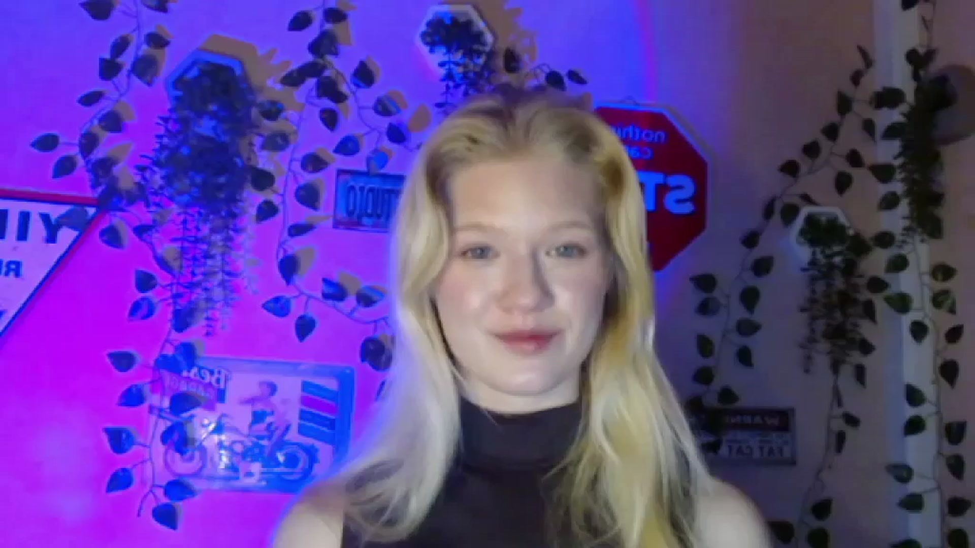 Gallery image thumbnail from Angel_baby's myfreecams stream on, 02/15/2026, 19:04 image 10 of 20