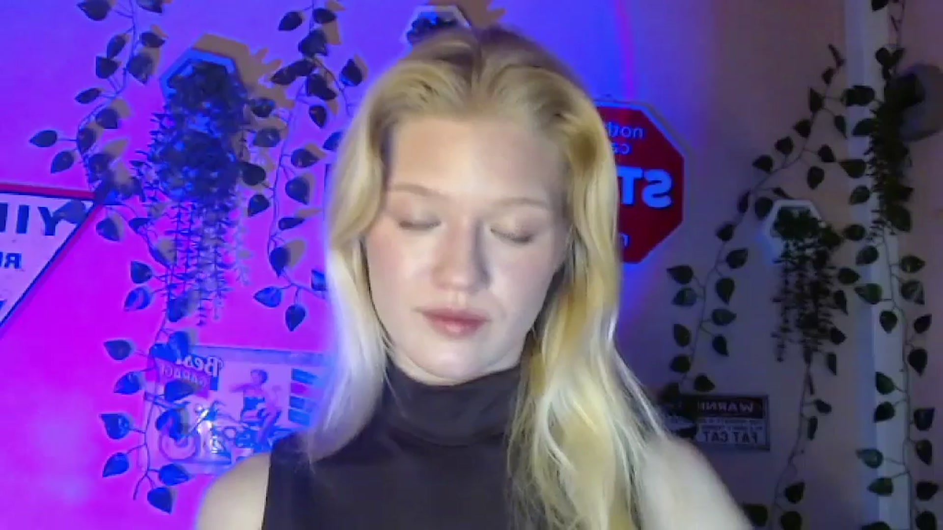 Gallery image thumbnail from Angel_baby's myfreecams stream on, 02/15/2026, 19:04 image 6 of 20