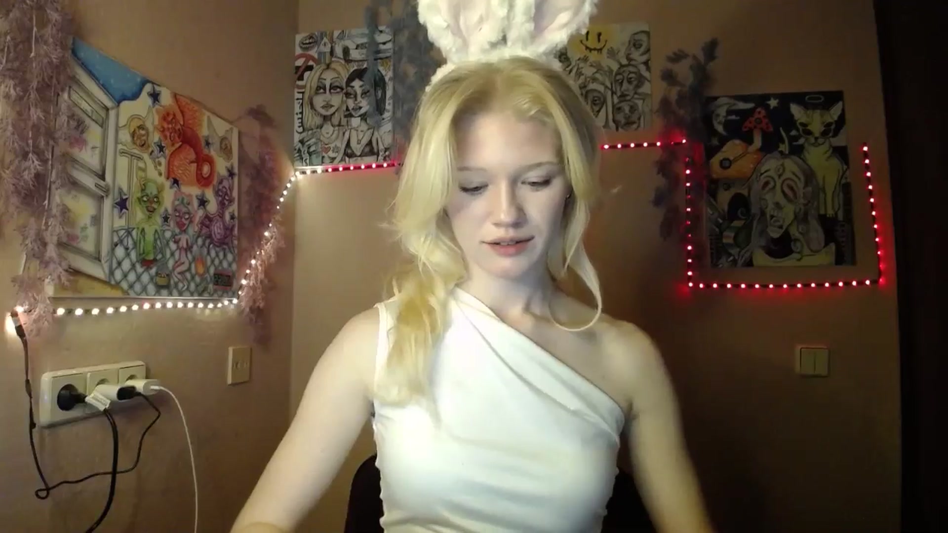 Gallery image thumbnail from Angel_baby's myfreecams stream on, 02/24/2026, 19:04 image 12 of 20