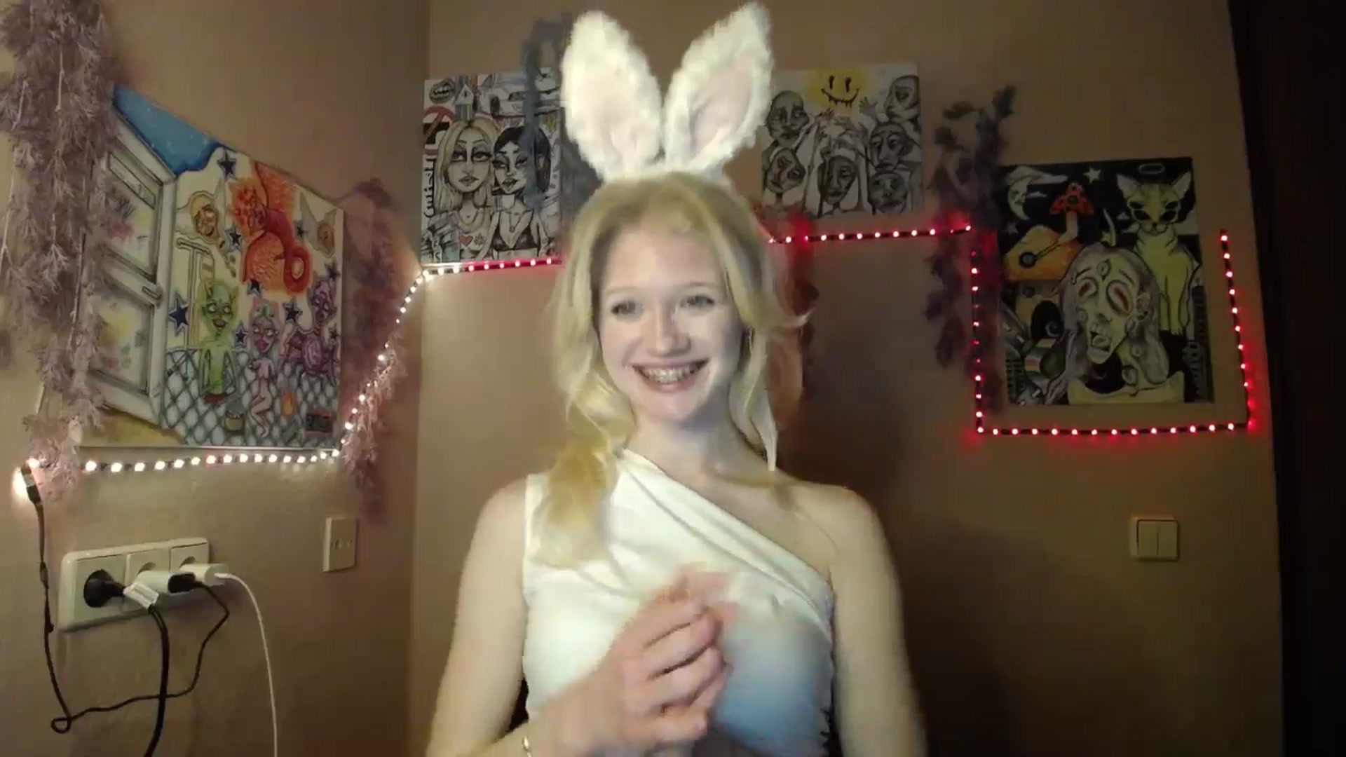 Gallery image thumbnail from Angel_baby's myfreecams stream on, 02/24/2026, 19:04 image 14 of 20
