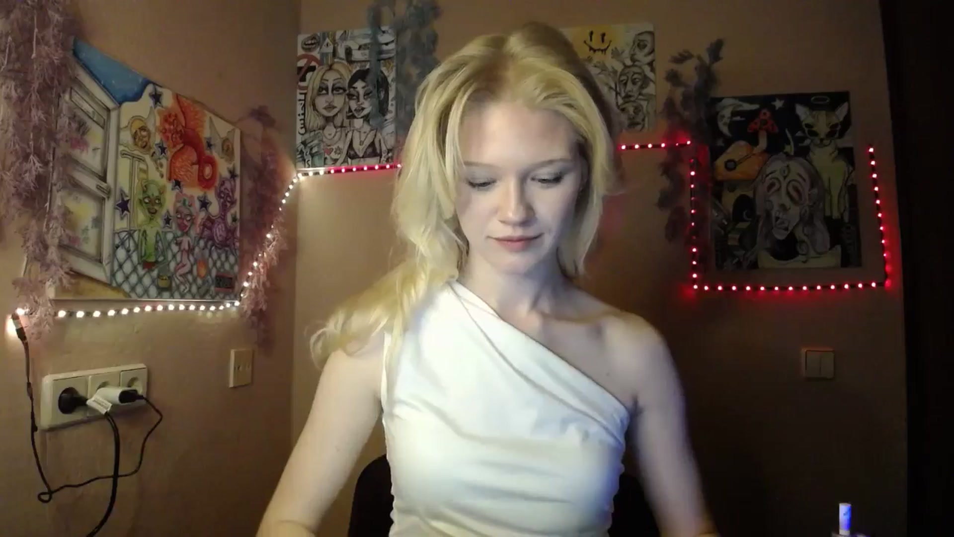 Gallery image thumbnail from Angel_baby's myfreecams stream on, 02/24/2026, 19:04 image 2 of 20