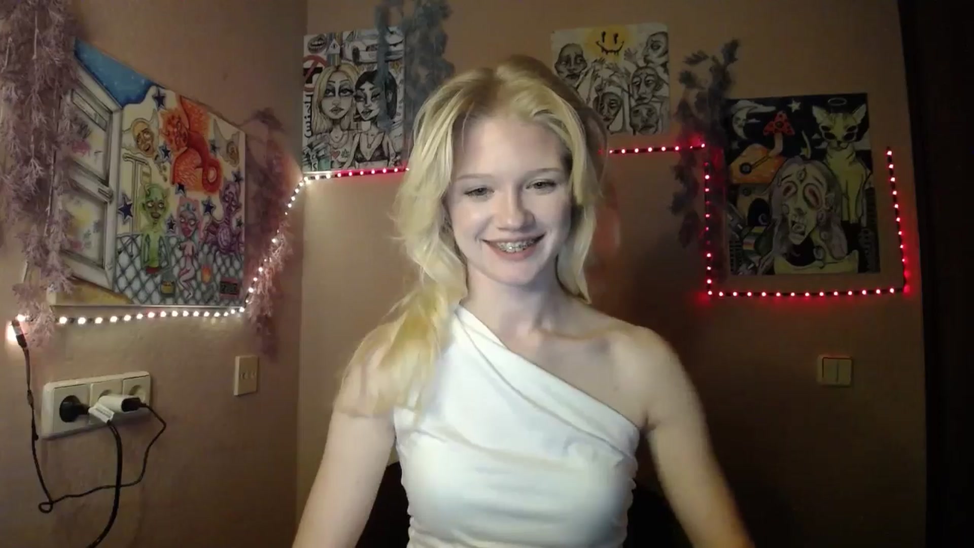 Gallery image thumbnail from Angel_baby's myfreecams stream on, 02/24/2026, 19:04 image 3 of 20