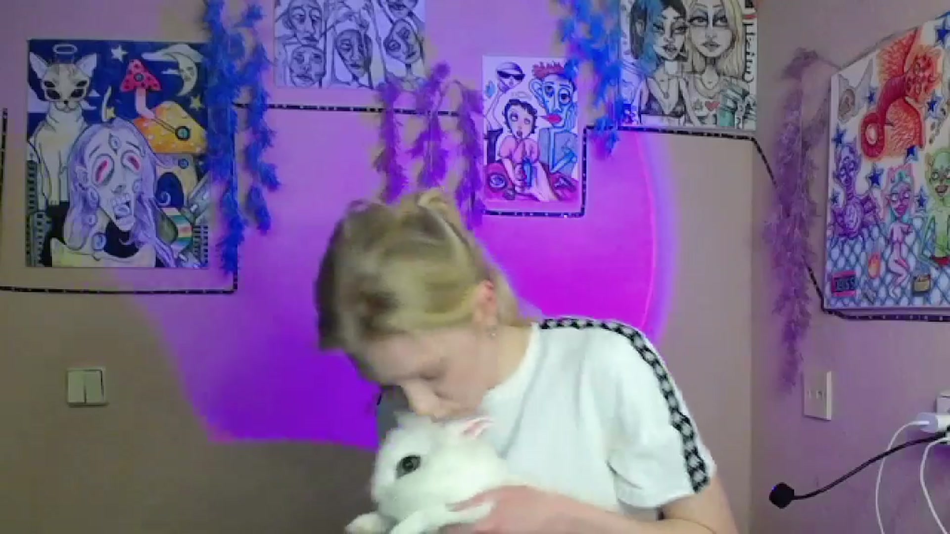 Gallery image thumbnail from Angel_baby's myfreecams stream on, 03/07/2026, 17:24 image 10 of 20