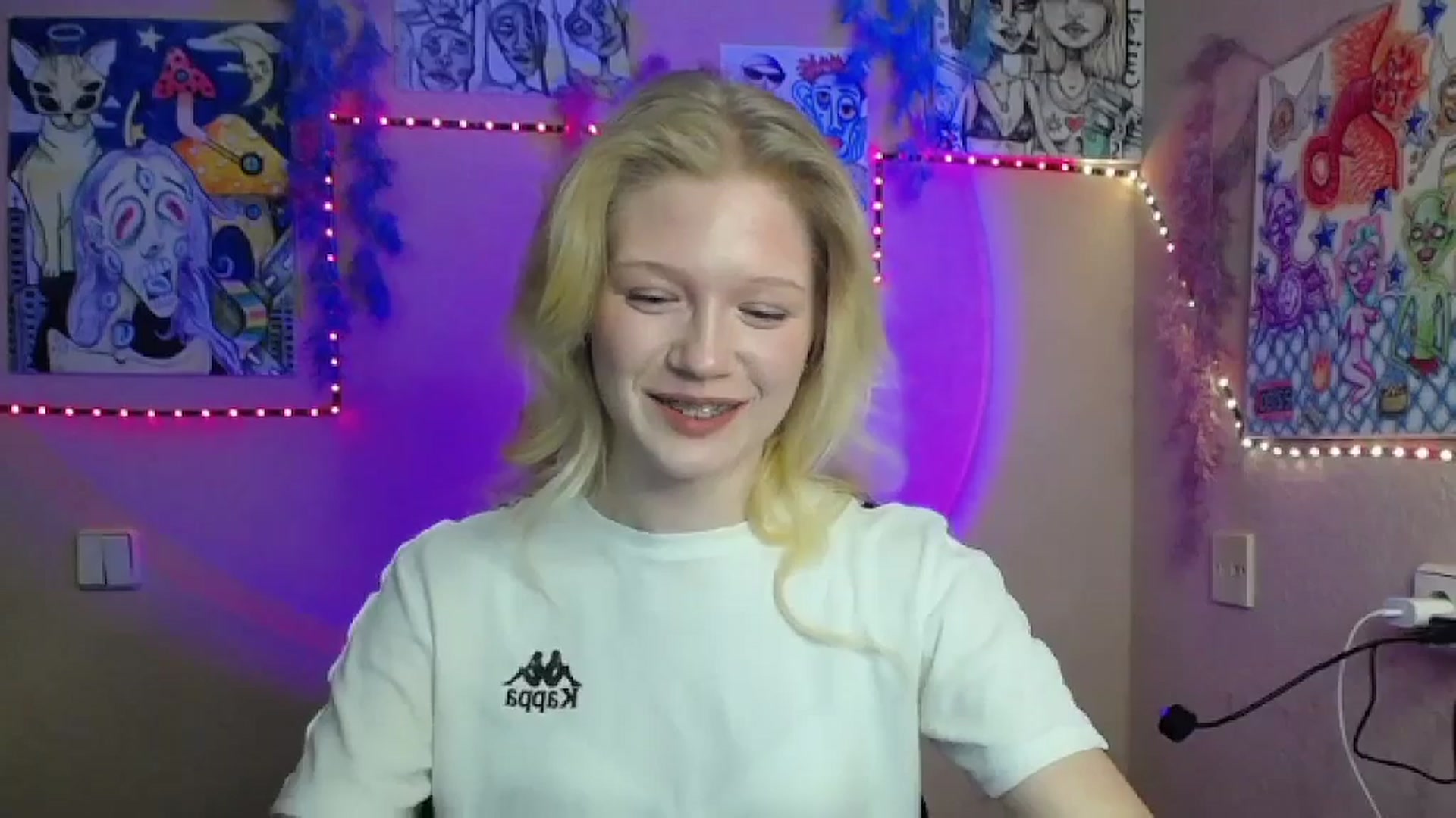 Gallery image thumbnail from Angel_baby's myfreecams stream on, 03/07/2026, 18:29 image 8 of 20
