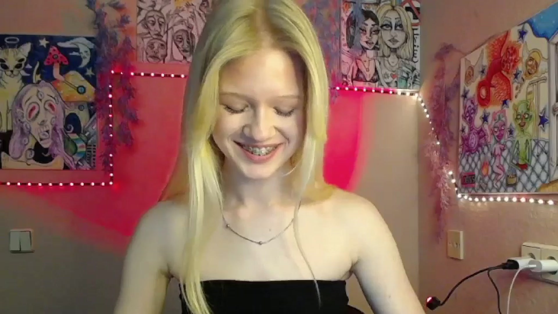 Gallery image thumbnail from Angel_baby's myfreecams stream on, 03/09/2026, 17:30 image 20 of 20