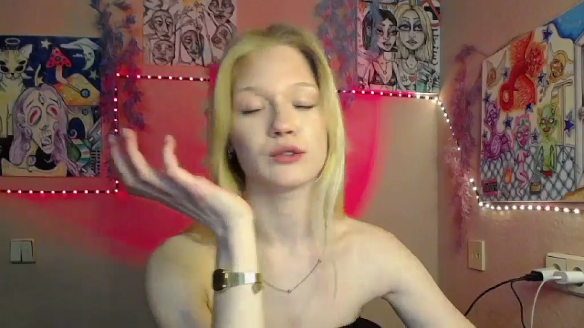 Gallery image thumbnail from Angel_baby's myfreecams stream on, 03/09/2026, 17:30 image 13 of 20