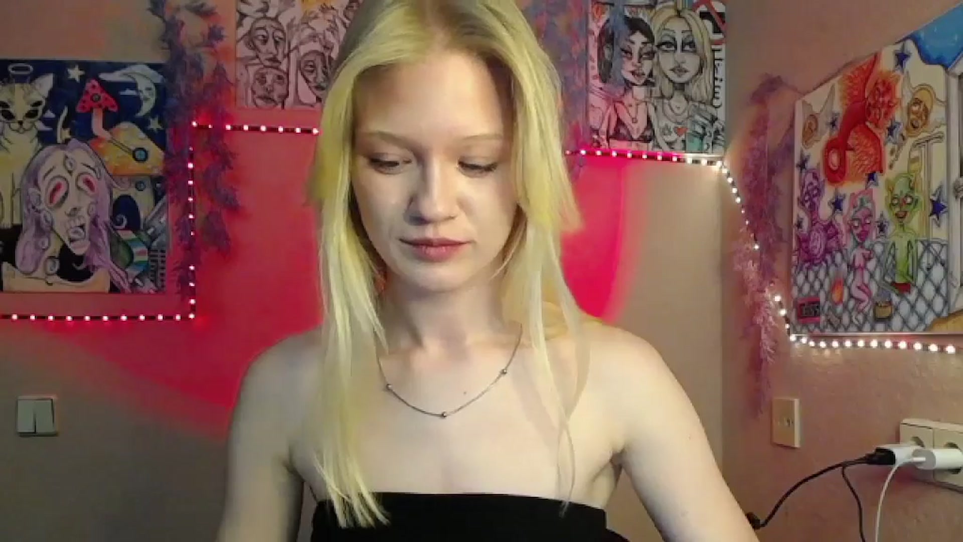Gallery image thumbnail from Angel_baby's myfreecams stream on, 03/09/2026, 17:30 image 17 of 20