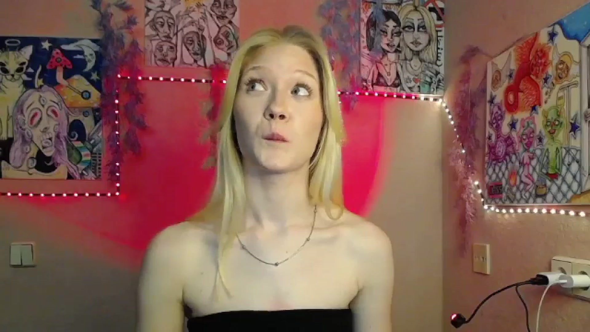 Gallery image thumbnail from Angel_baby's myfreecams stream on, 03/09/2026, 17:30 image 14 of 20