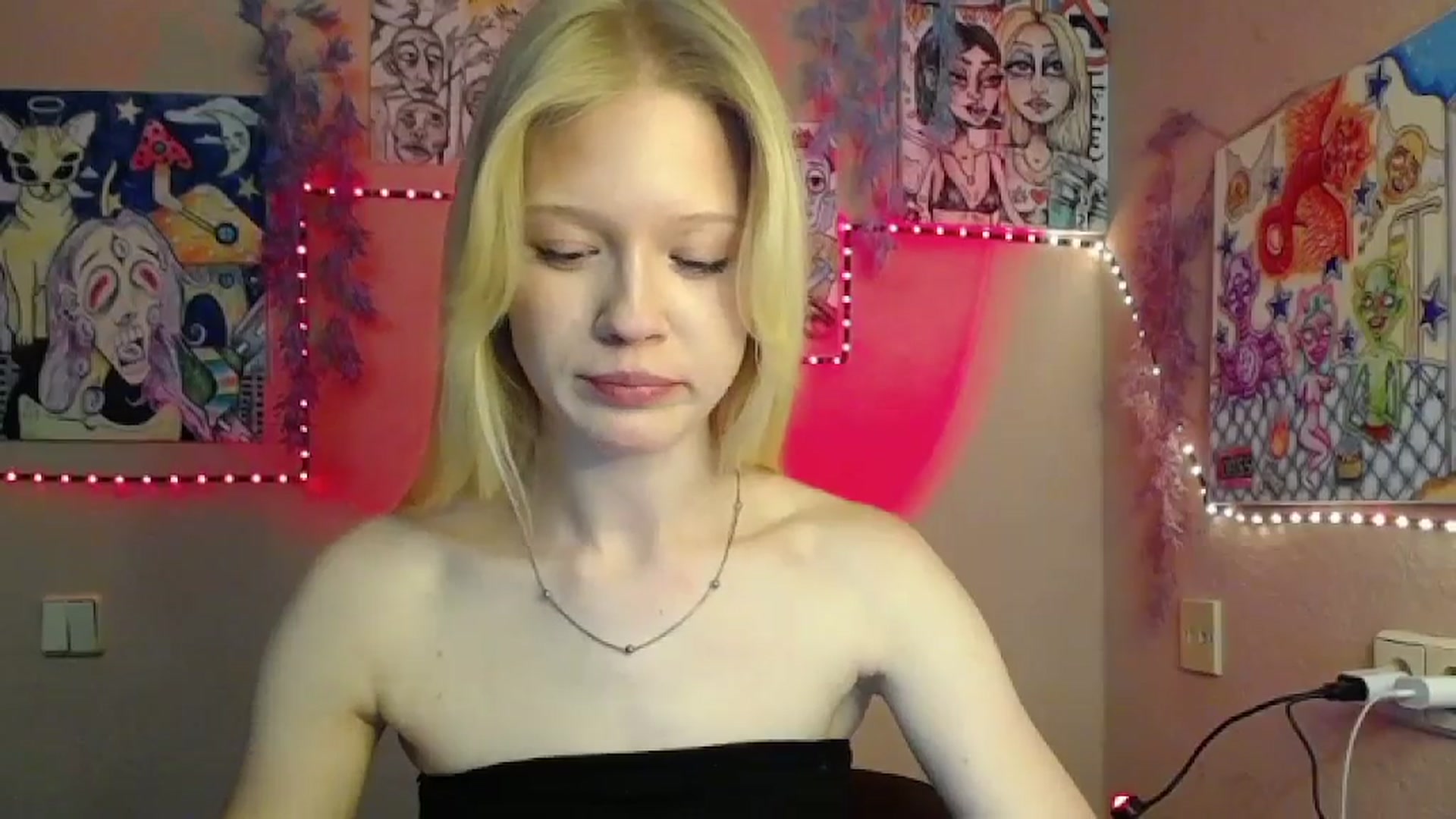 Gallery image thumbnail from Angel_baby's myfreecams stream on, 03/09/2026, 18:18 image 19 of 20