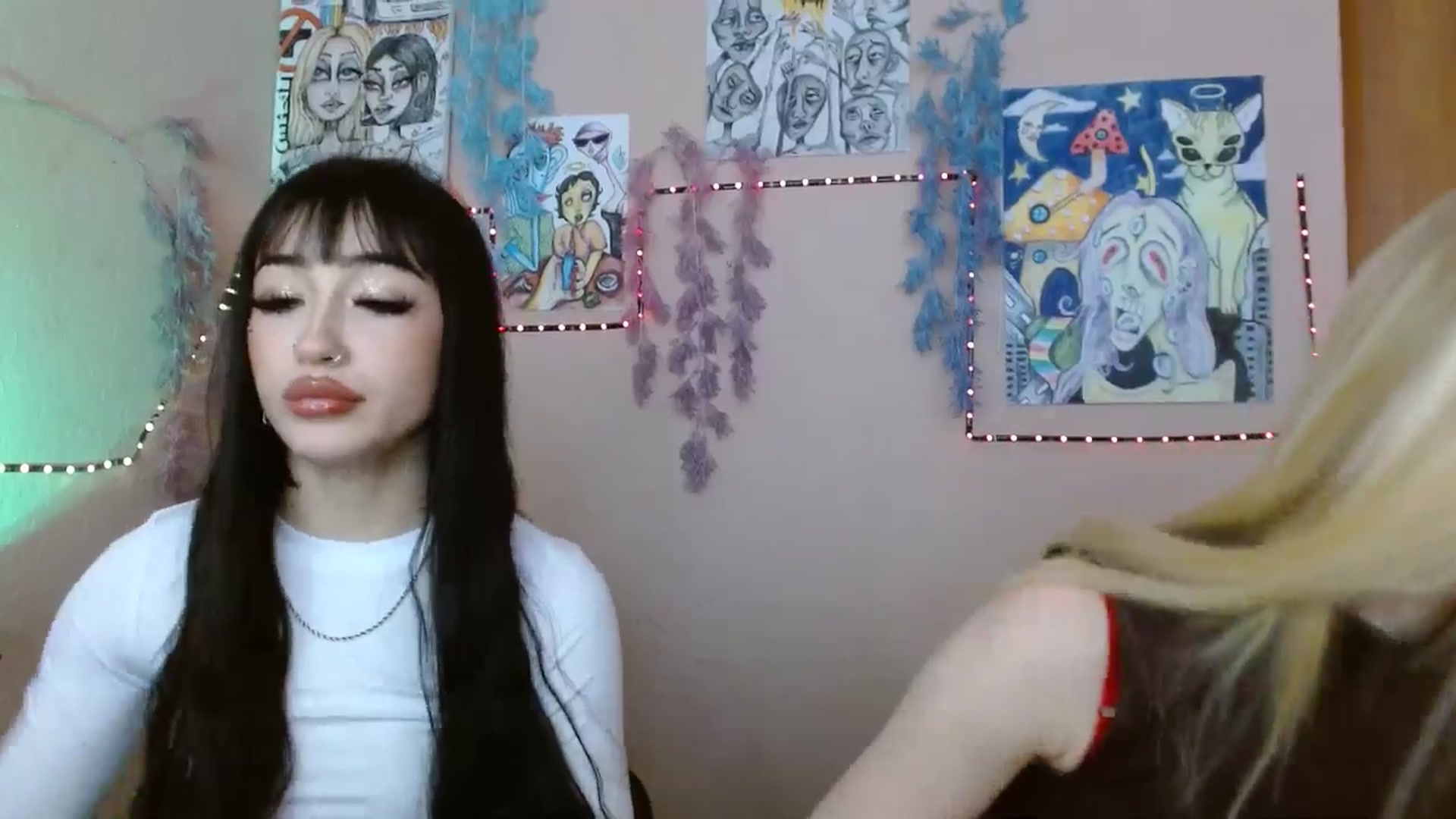 Gallery image thumbnail from Angel_baby's myfreecams stream on, 03/17/2026, 15:11 image 12 of 20