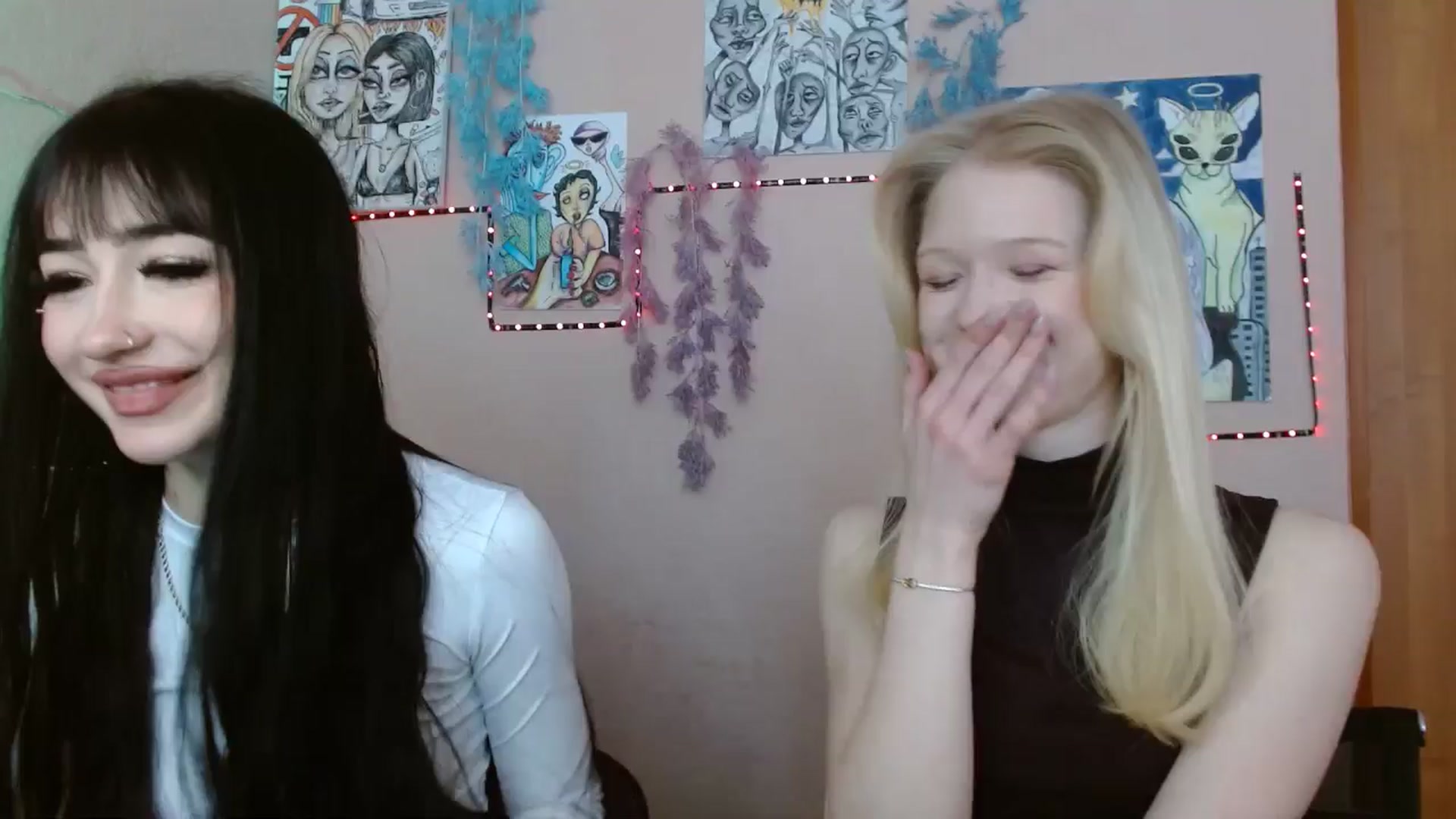 Gallery image thumbnail from Angel_baby's myfreecams stream on, 03/17/2026, 15:11 image 1 of 20