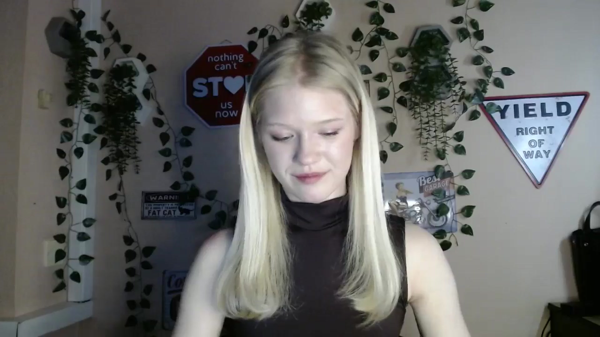 Gallery image thumbnail from Angel_baby's myfreecams stream on, 03/17/2026, 17:04 image 19 of 20