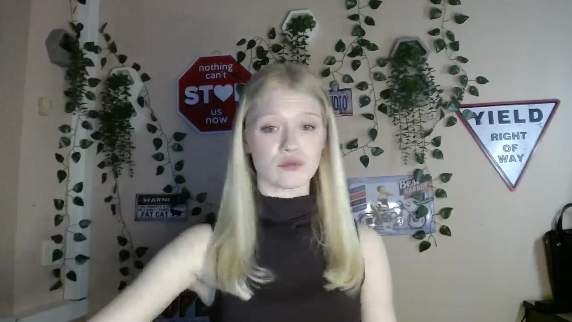 Gallery image thumbnail from Angel_baby's myfreecams stream on, 03/17/2026, 17:04 image 7 of 20