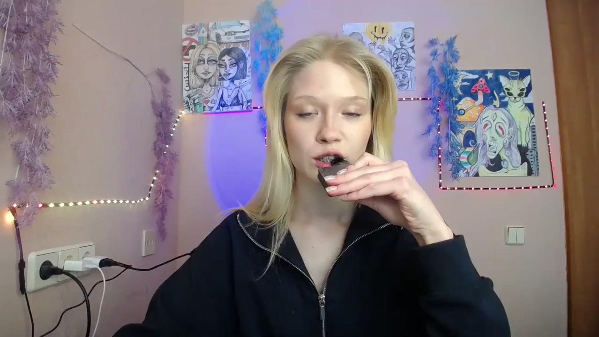 Gallery image thumbnail from Angel_baby's myfreecams stream on, 03/21/2026, 15:35 image 1 of 20