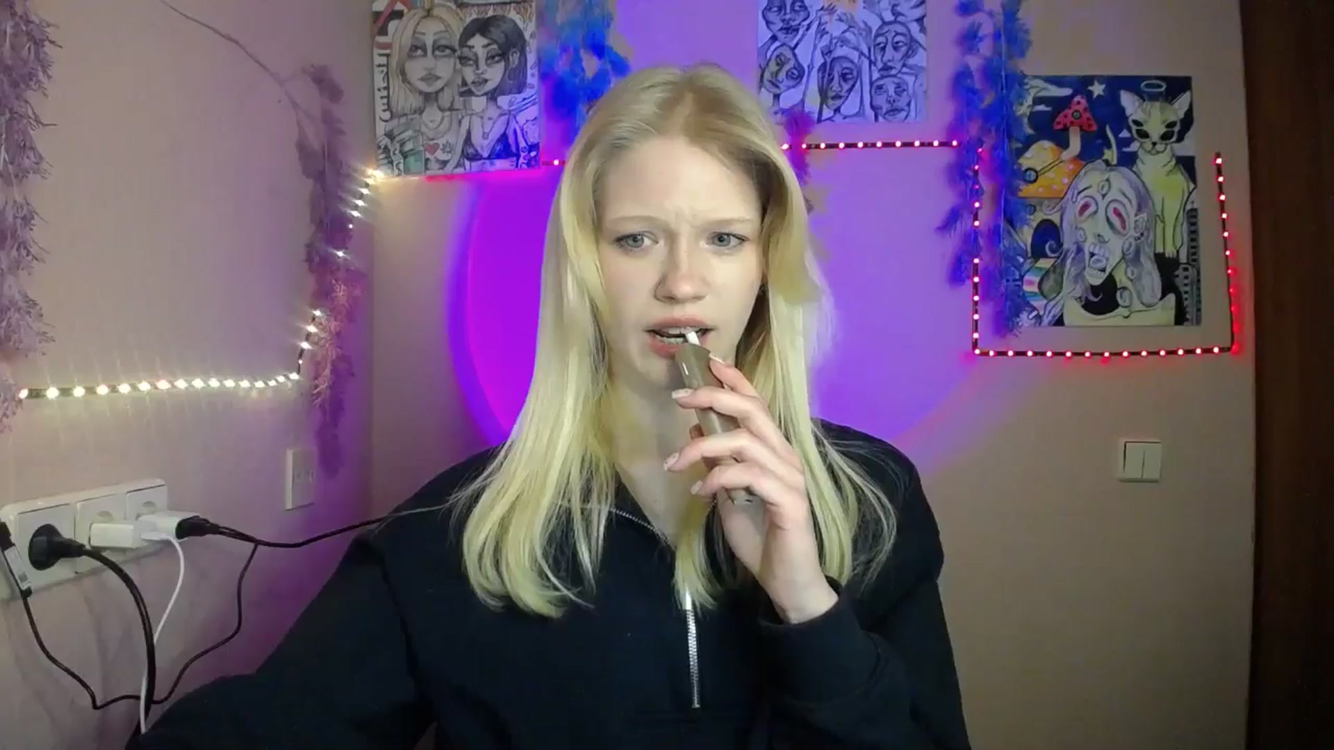 Gallery image thumbnail from Angel_baby's myfreecams stream on, 03/21/2026, 16:27 image 12 of 20