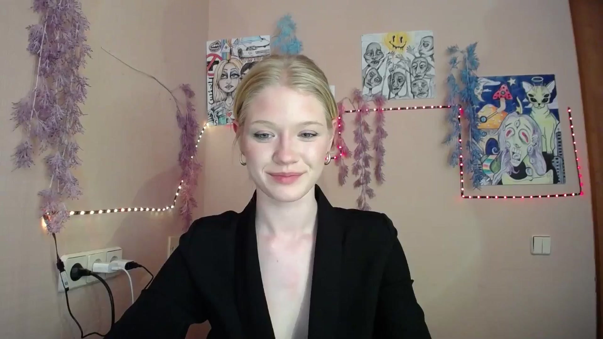 Gallery image thumbnail from Angel_baby's myfreecams stream on, 03/23/2026, 15:31 image 17 of 20
