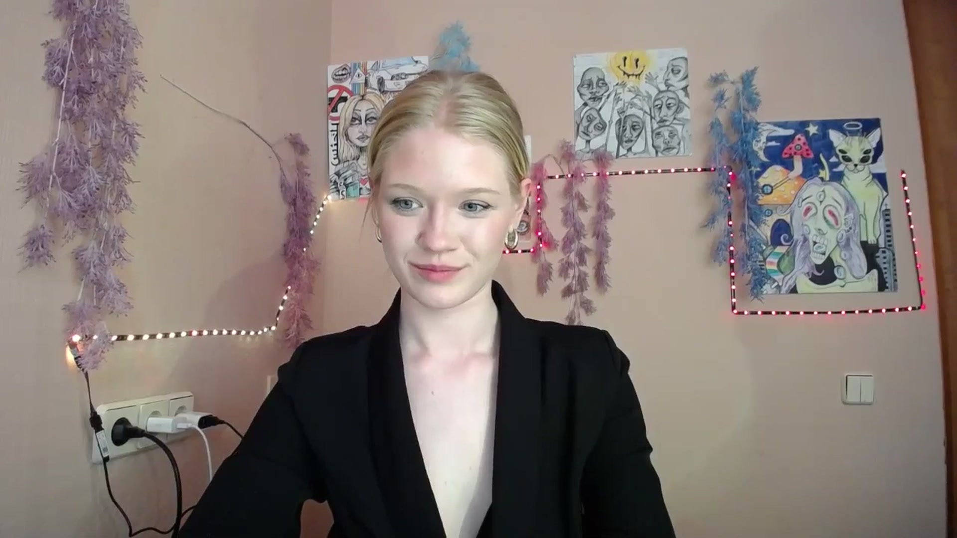 Gallery image thumbnail from Angel_baby's myfreecams stream on, 03/23/2026, 15:31 image 2 of 20