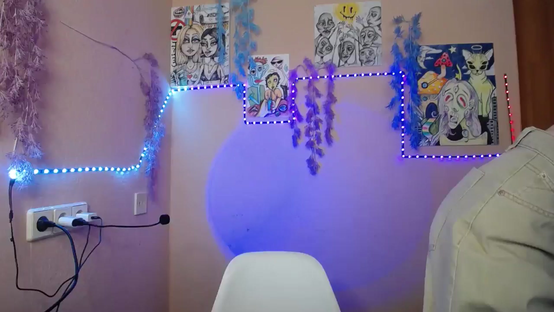 Gallery image thumbnail from Angel_baby's myfreecams stream on, 03/28/2026, 14:38 image 1 of 20