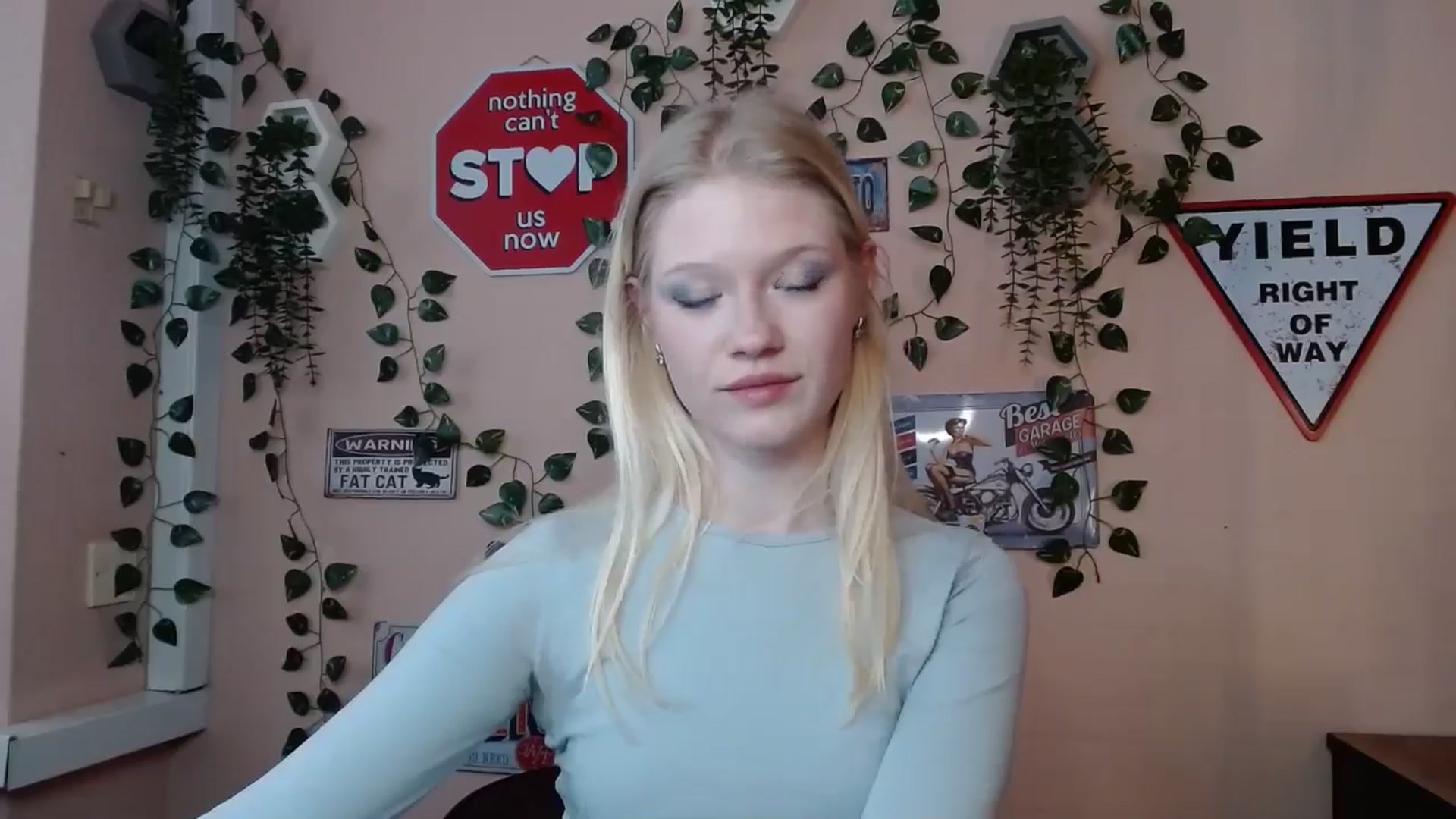 Gallery image thumbnail from Angel_baby's myfreecams stream on, 03/30/2026, 14:50 image 7 of 20