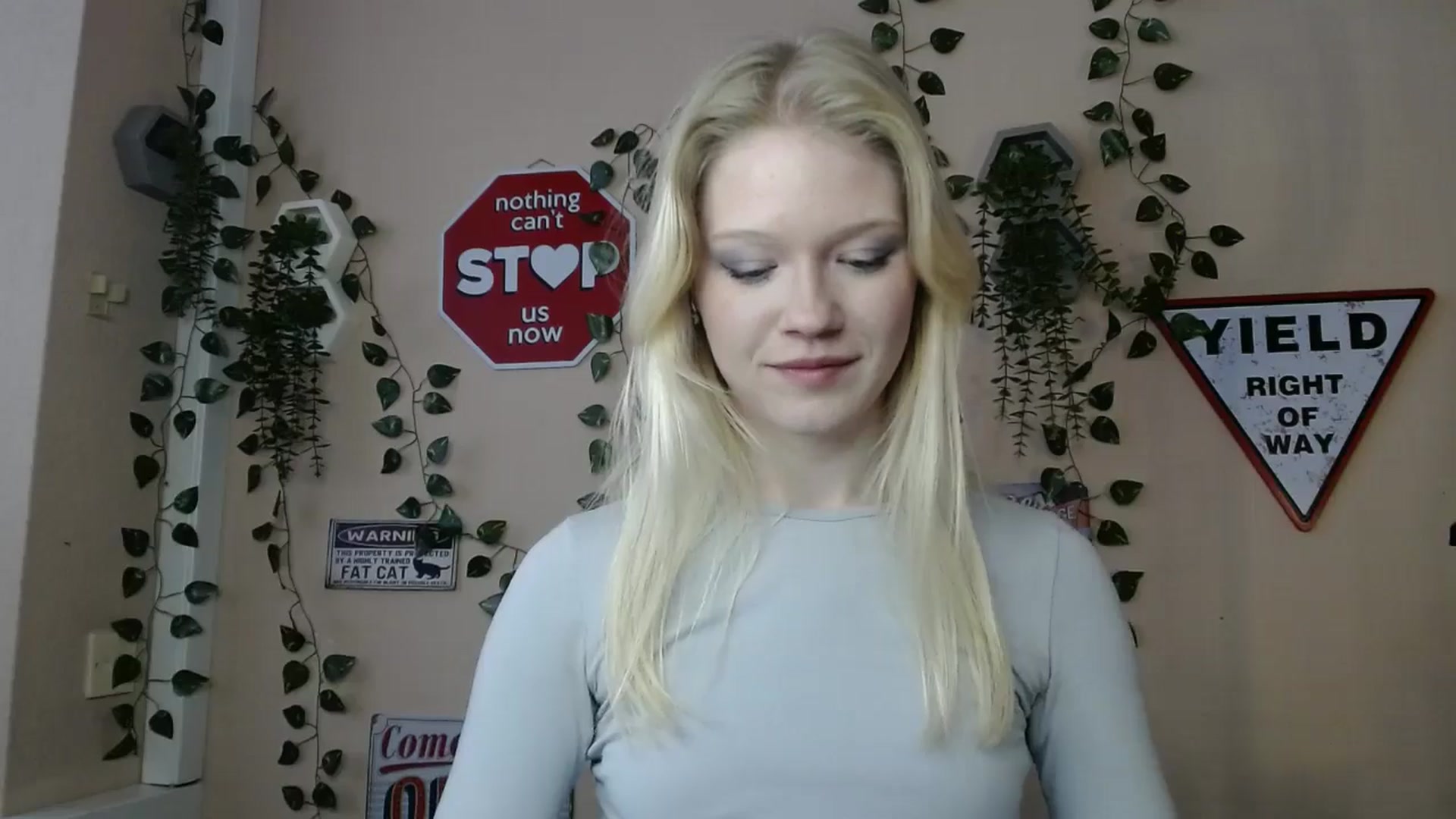 Gallery image thumbnail from Angel_baby's myfreecams stream on, 03/30/2026, 14:50 image 18 of 20