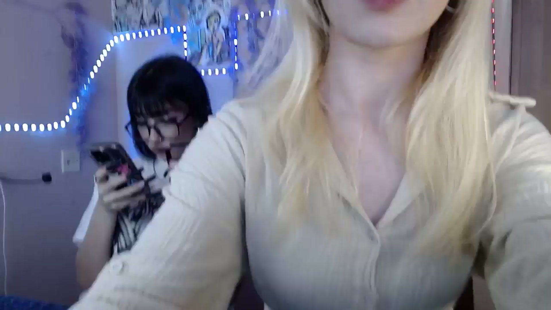 Gallery image thumbnail from Angel_baby's myfreecams stream on, 04/01/2026, 13:52 image 14 of 20
