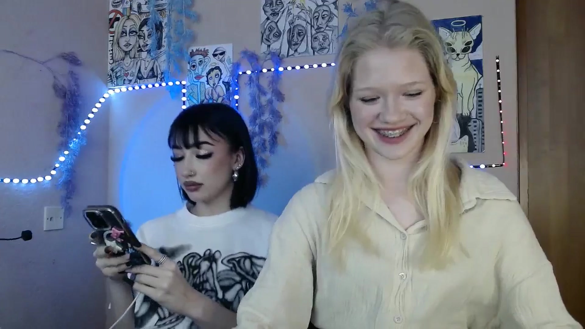 Gallery image thumbnail from Angel_baby's myfreecams stream on, 04/01/2026, 14:47 image 15 of 20