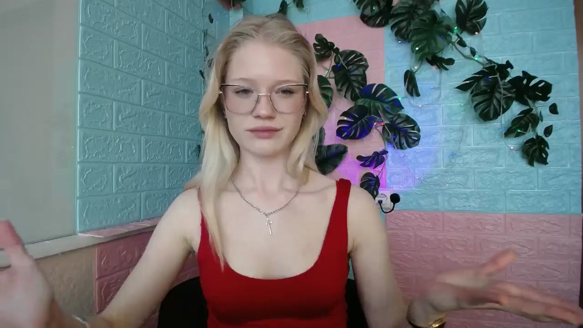 Gallery image thumbnail from Angel_baby's myfreecams stream on, 04/07/2026, 14:27 image 2 of 20
