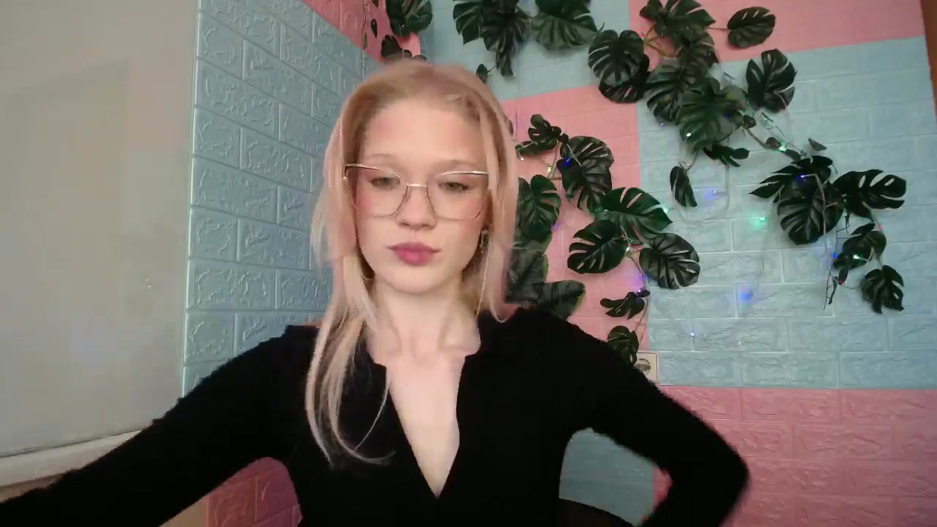 Gallery image thumbnail from Angel_baby's myfreecams stream on, 04/11/2026, 16:20 image 12 of 20