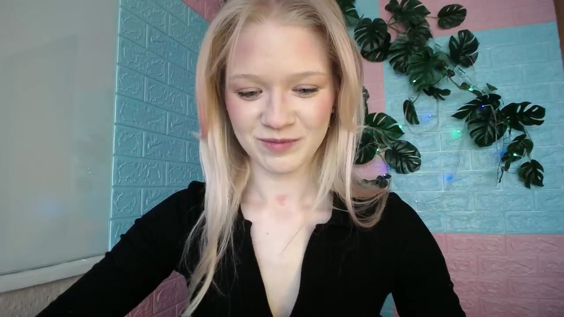 Gallery image thumbnail from Angel_baby's myfreecams stream on, 04/11/2026, 16:20 image 2 of 20