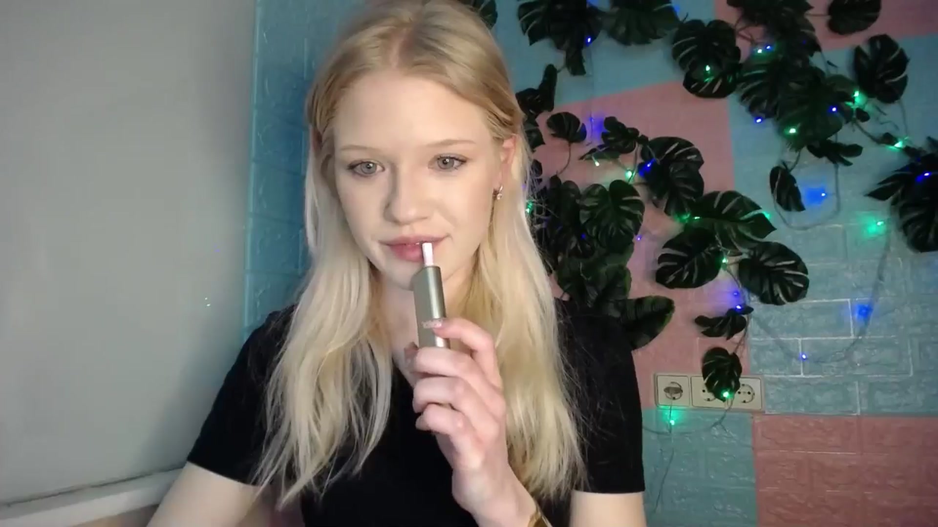 Gallery image thumbnail from Angel_baby's myfreecams stream on, 04/15/2026, 18:02 image 20 of 20