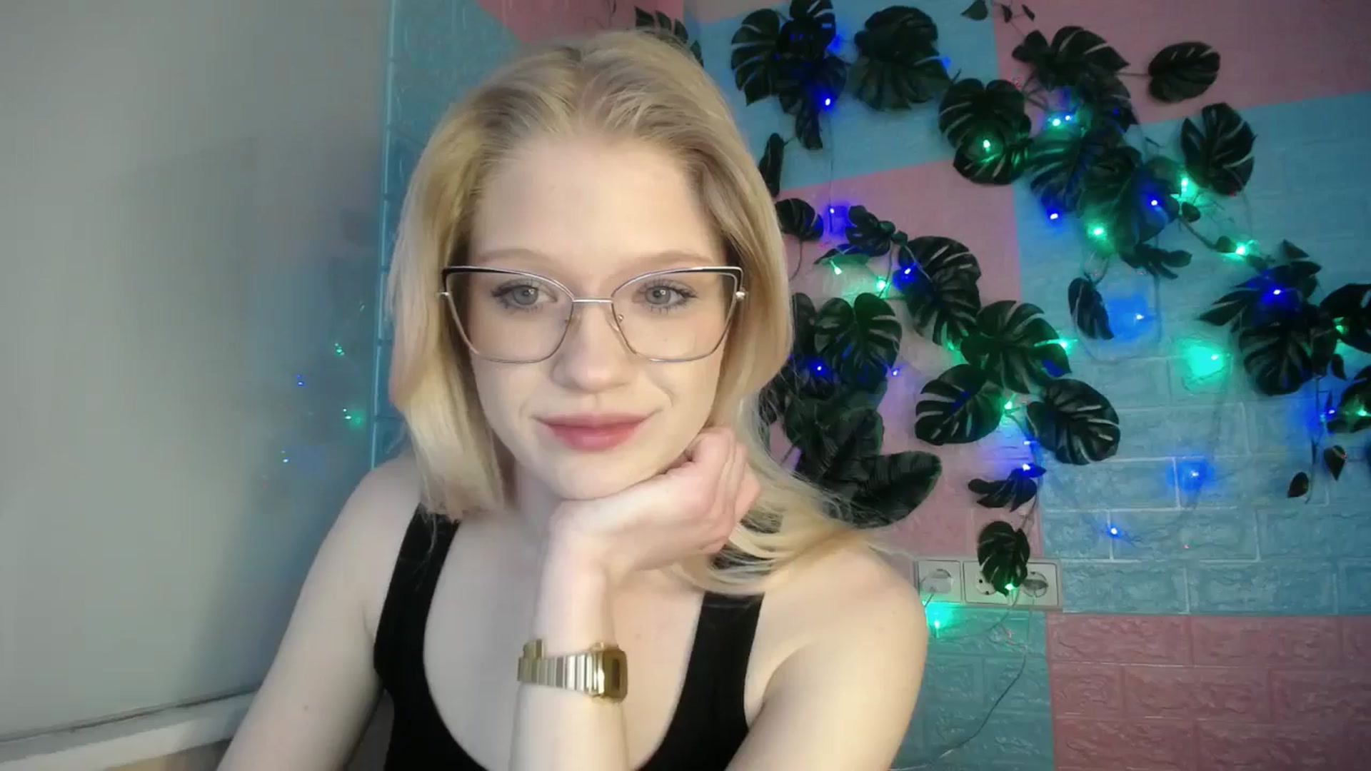 Gallery image thumbnail from Angel_baby's myfreecams stream on, 04/16/2026, 16:52 image 7 of 20