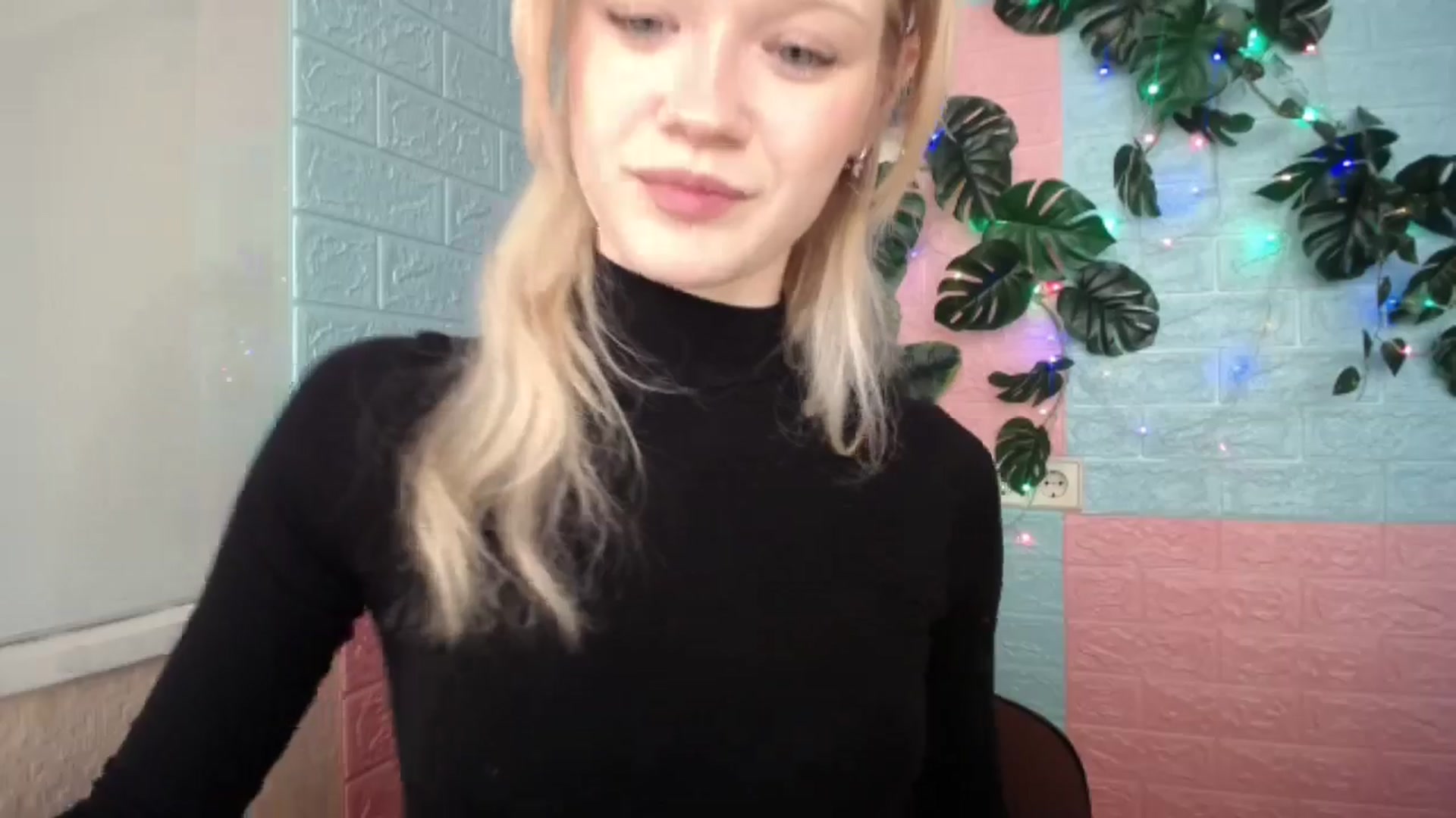 Gallery image thumbnail from Angel_baby's myfreecams stream on, 04/21/2026, 16:21 image 20 of 20