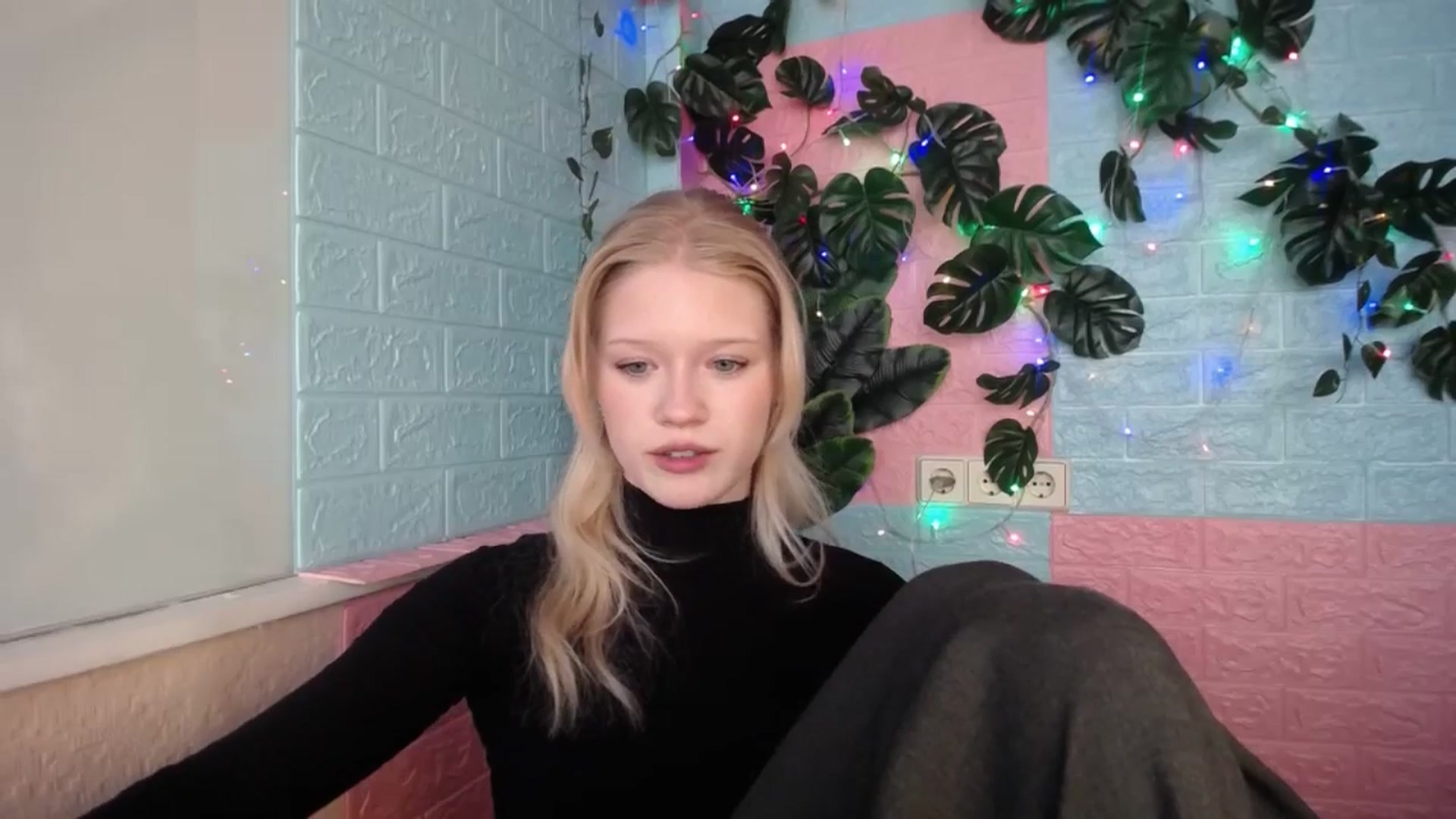 Gallery image thumbnail from Angel_baby's myfreecams stream on, 04/21/2026, 16:21 image 13 of 20