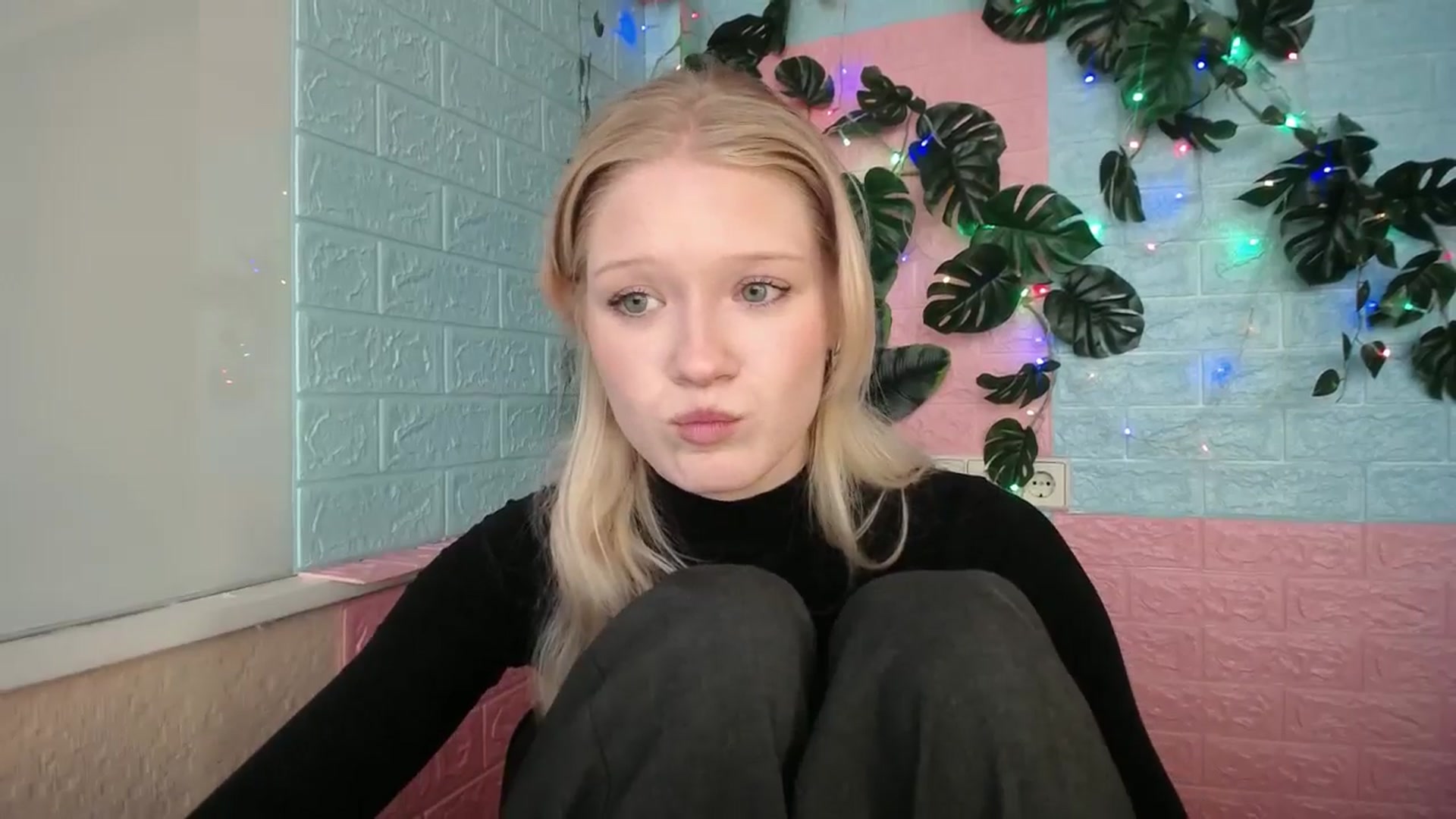 Gallery image thumbnail from Angel_baby's myfreecams stream on, 04/21/2026, 16:21 image 9 of 20