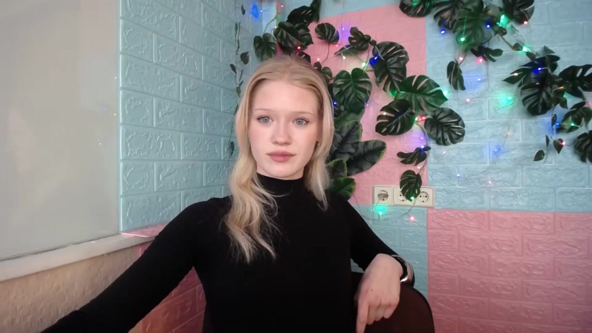 Gallery image thumbnail from Angel_baby's myfreecams stream on, 04/21/2026, 16:21 image 3 of 20