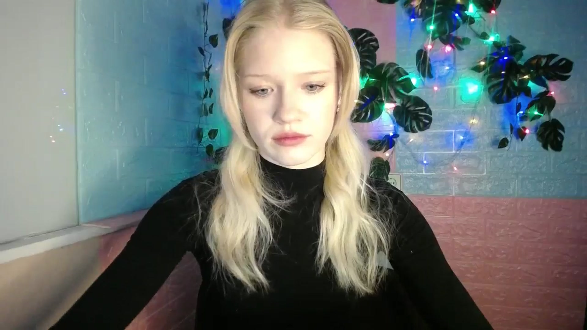 Gallery image thumbnail from Angel_baby's myfreecams stream on, 04/21/2026, 17:27 image 17 of 20
