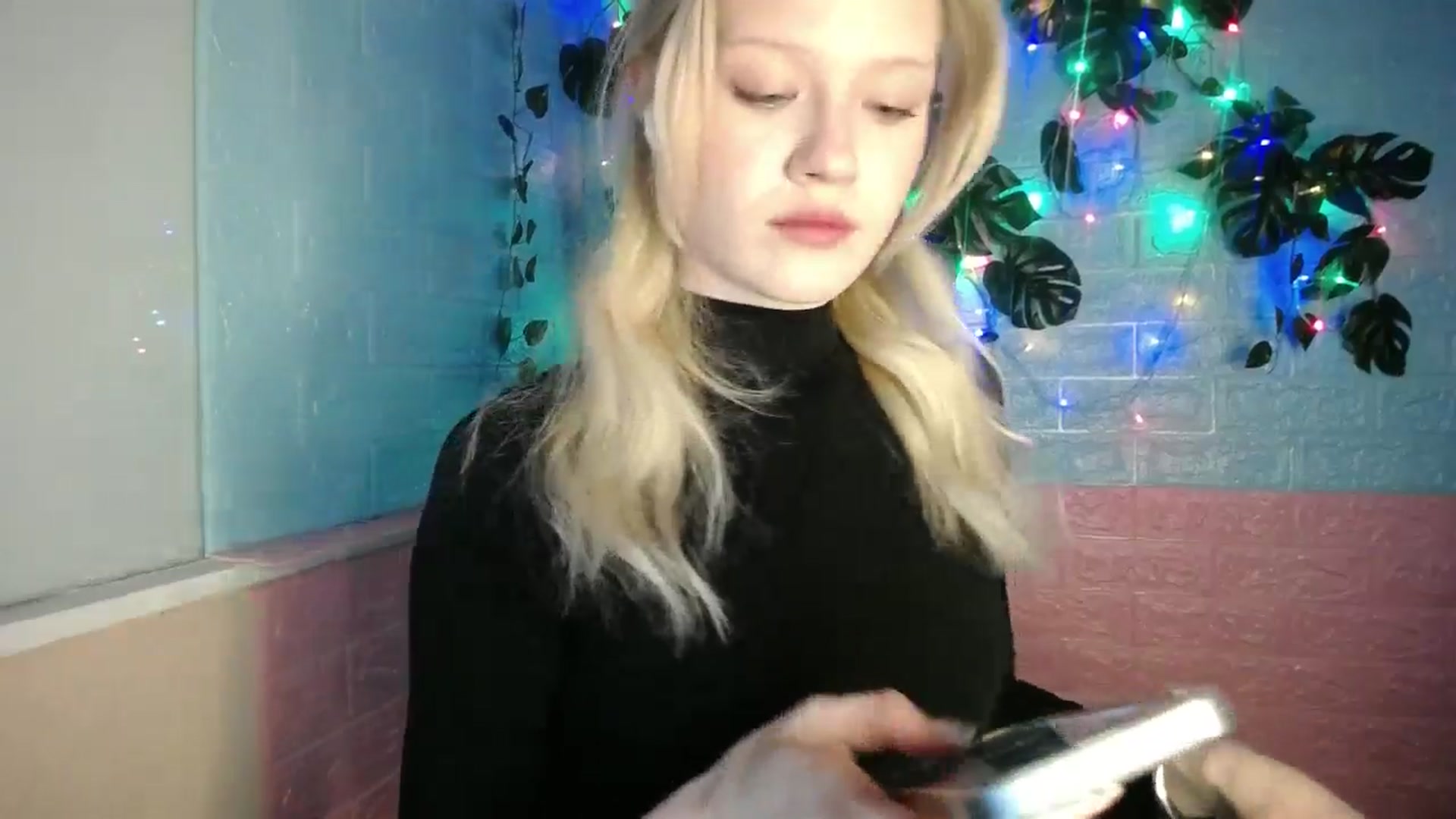 Gallery image thumbnail from Angel_baby's myfreecams stream on, 04/21/2026, 17:27 image 15 of 20