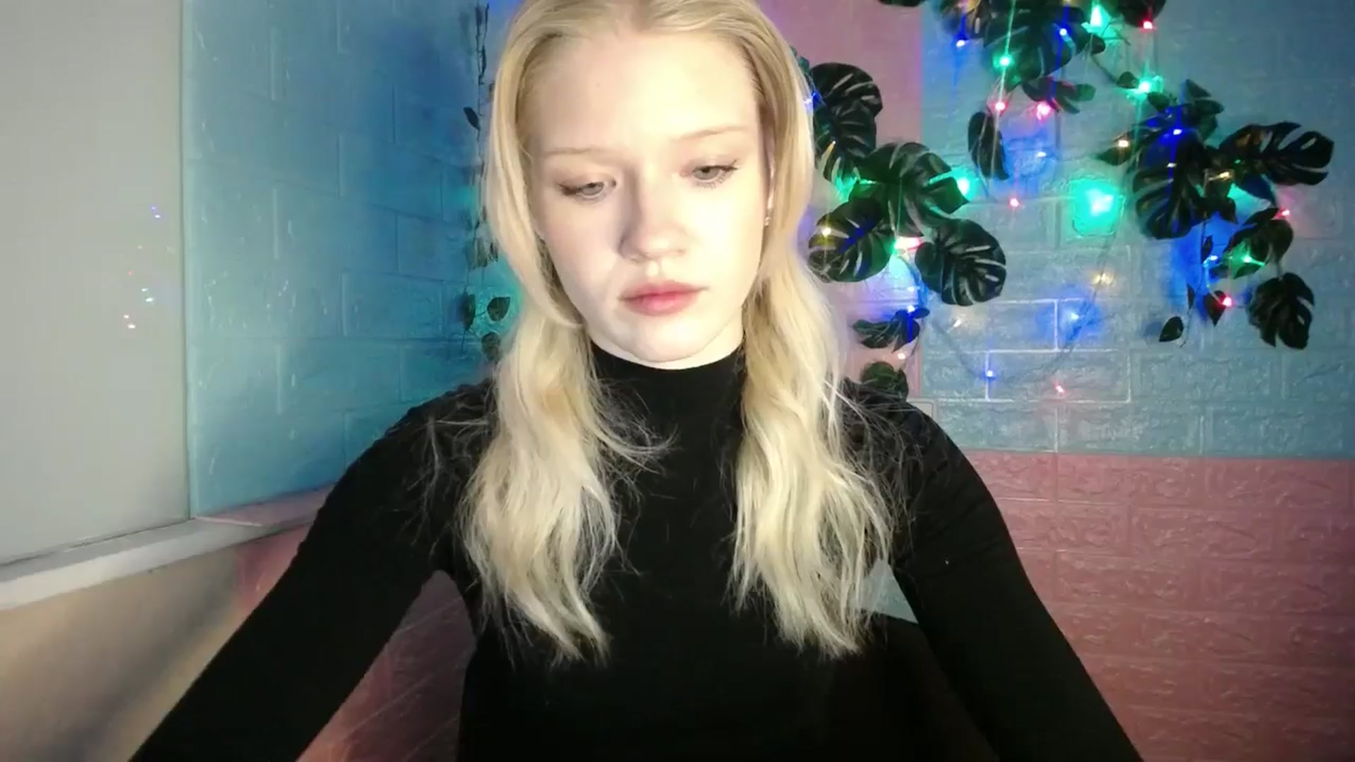Gallery image thumbnail from Angel_baby's myfreecams stream on, 04/21/2026, 17:27 image 16 of 20