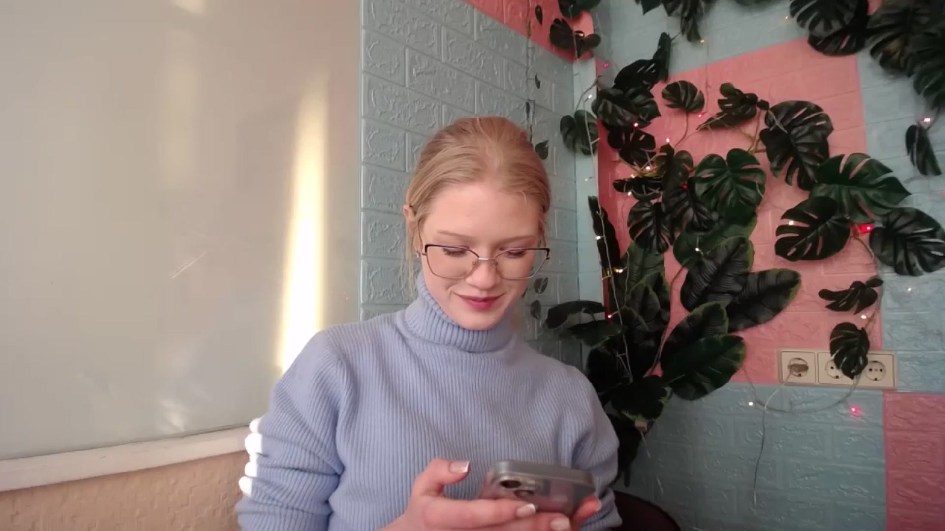Gallery image thumbnail from Angel_baby's myfreecams stream on, 04/22/2026, 16:46 image 17 of 20