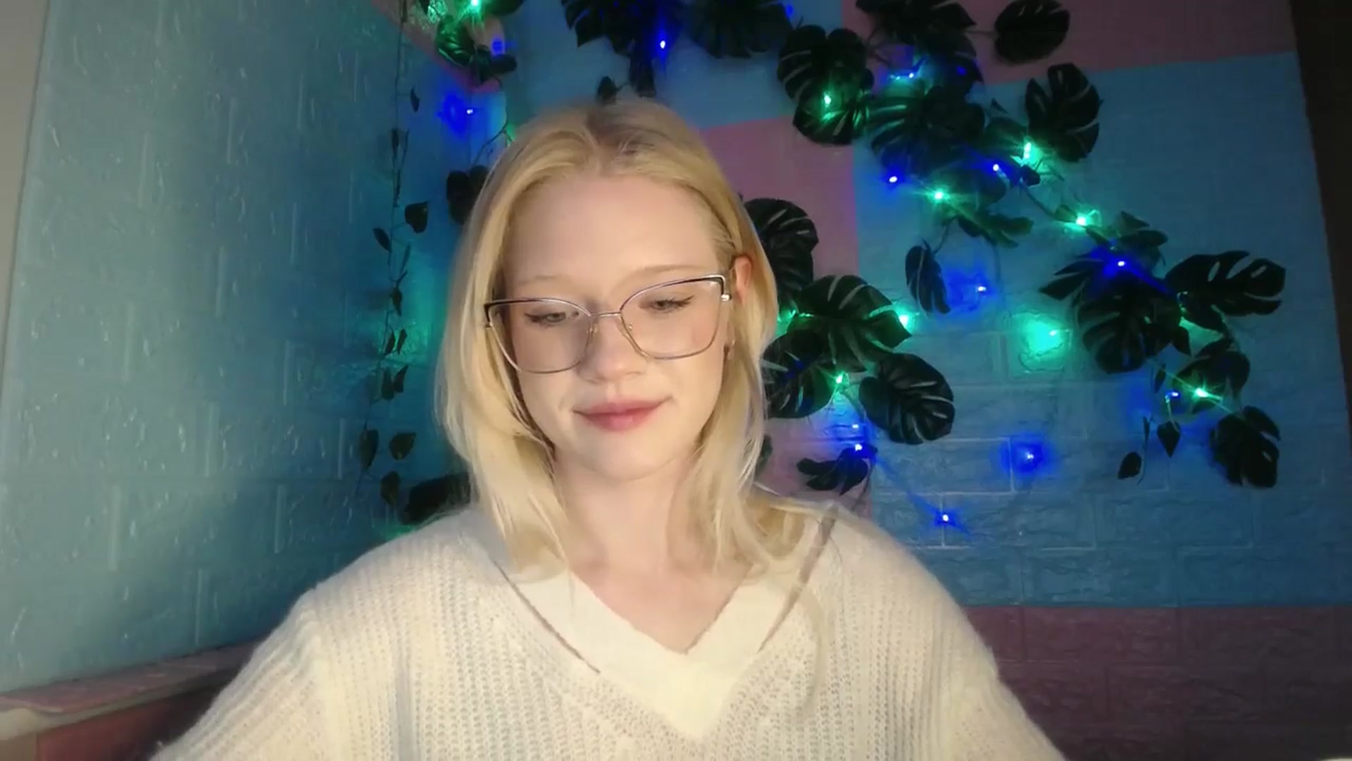 Gallery image thumbnail from Angel_baby's myfreecams stream on, 04/24/2026, 17:54 image 5 of 20