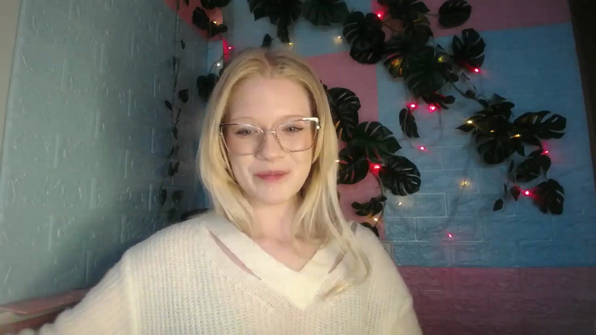 Gallery image thumbnail from Angel_baby's myfreecams stream on, 04/24/2026, 17:54 image 4 of 20