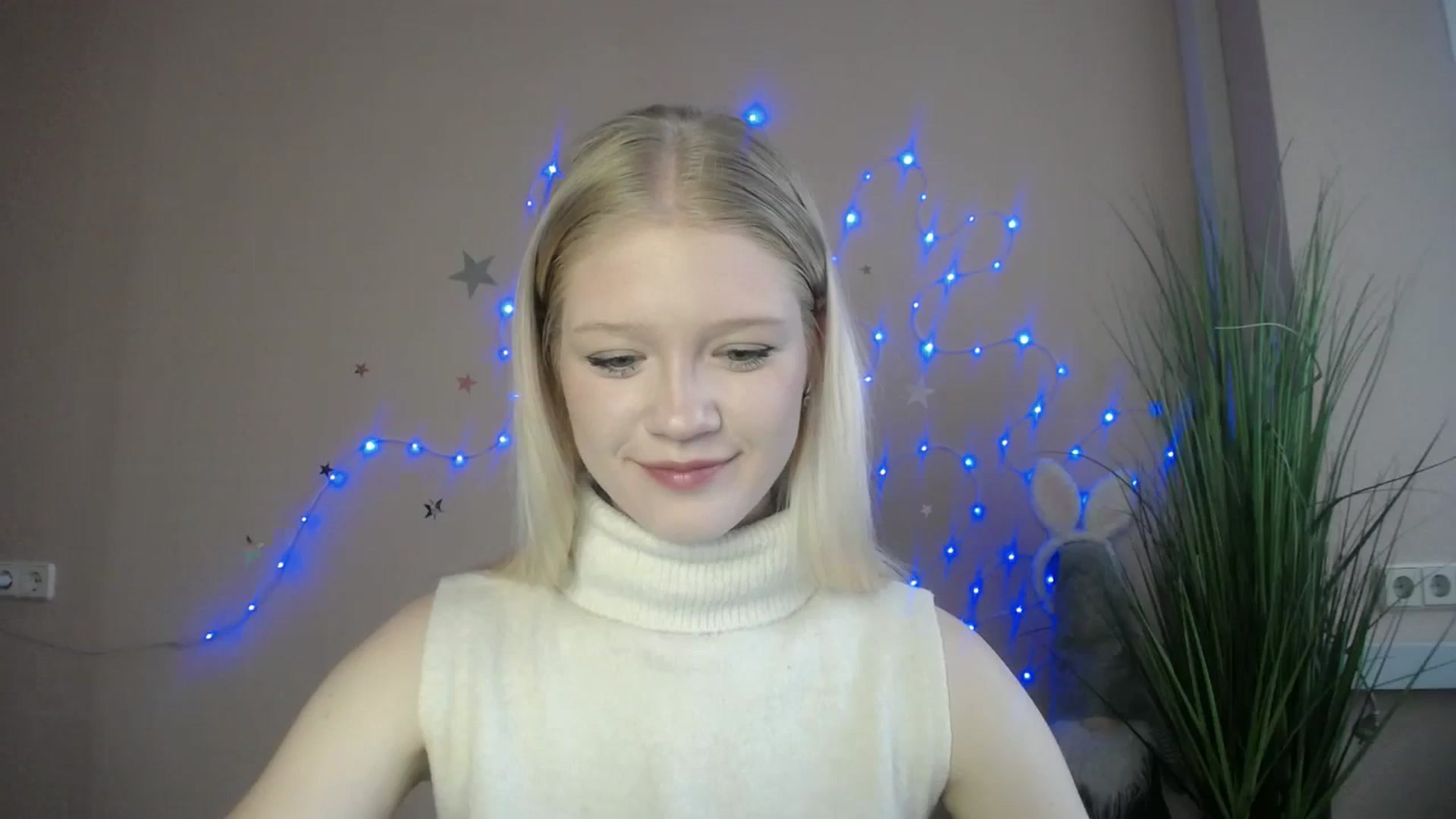 Gallery image thumbnail from Angel_baby's myfreecams stream on, 04/25/2026, 16:47 image 17 of 20