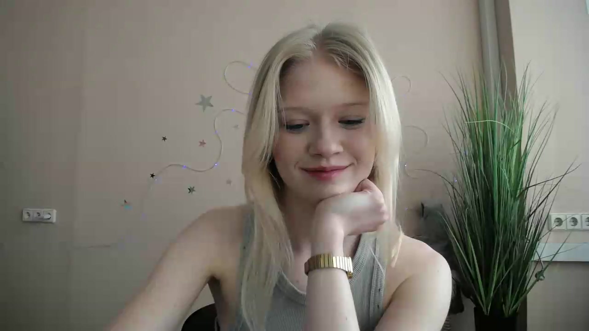 Gallery image thumbnail from Angel_baby's myfreecams stream on, 04/29/2026, 15:33 image 20 of 20