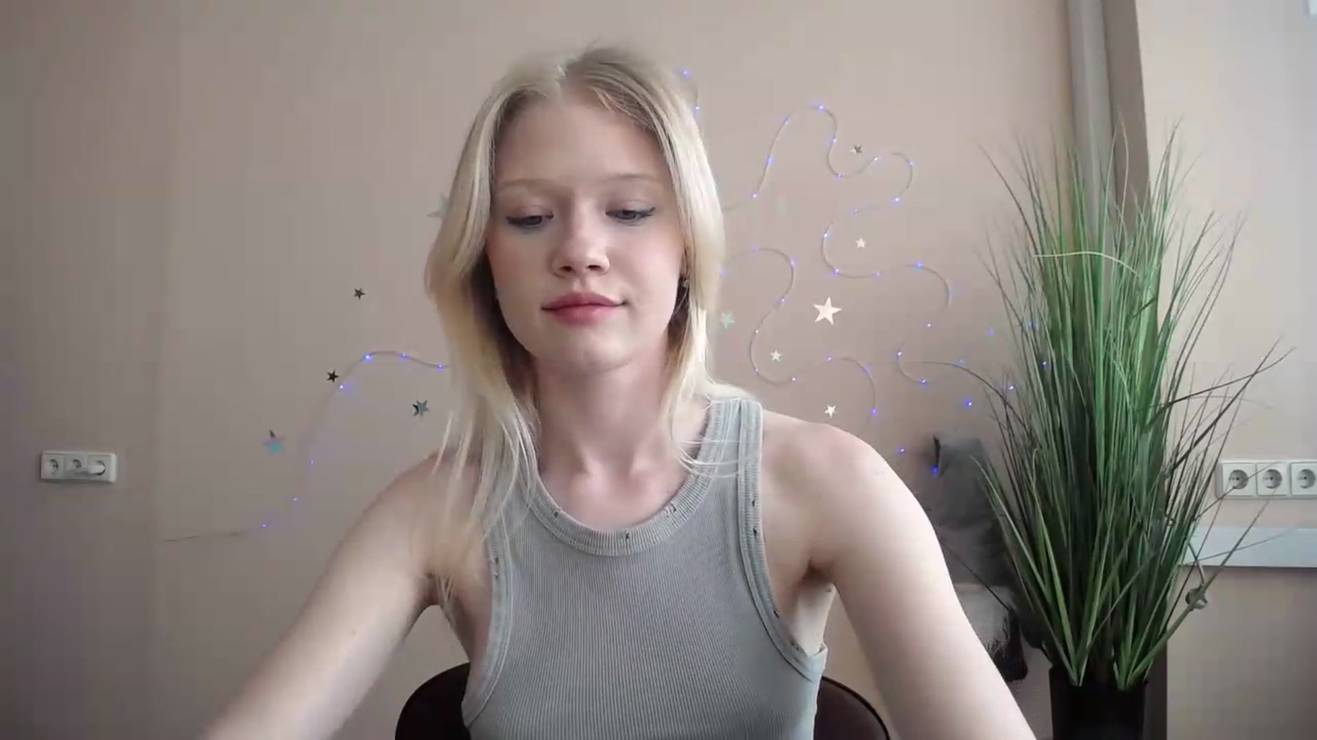 Gallery image thumbnail from Angel_baby's myfreecams stream on, 04/29/2026, 15:33 image 2 of 20