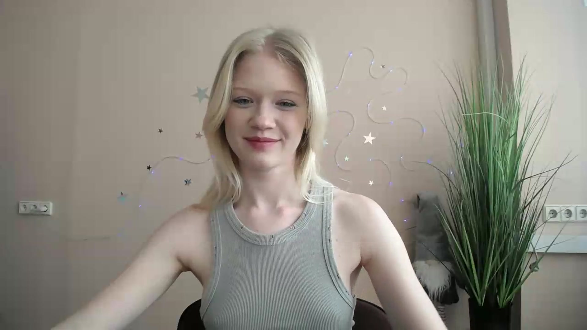 Gallery image thumbnail from Angel_baby's myfreecams stream on, 04/29/2026, 15:33 image 10 of 20