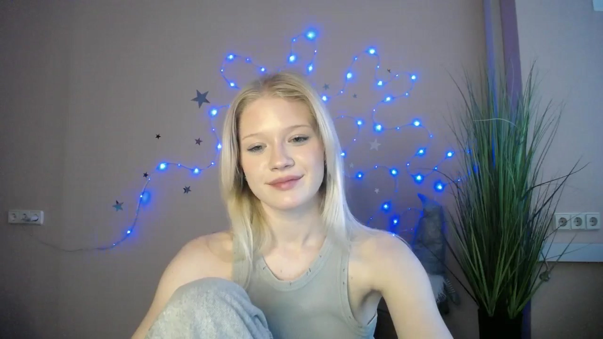 Gallery image thumbnail from Angel_baby's myfreecams stream on, 04/29/2026, 17:36 image 7 of 20