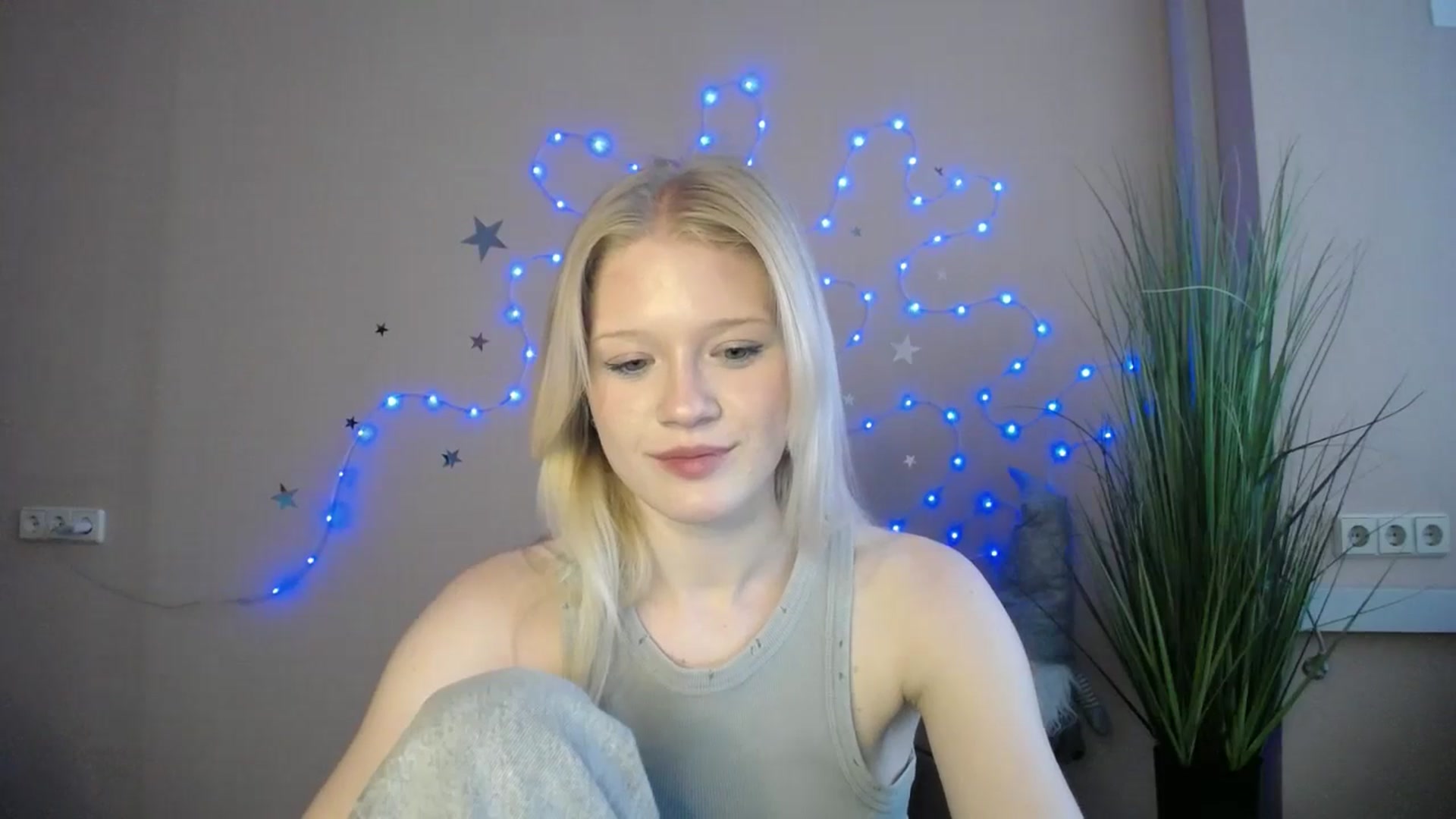 Gallery image thumbnail from Angel_baby's myfreecams stream on, 04/29/2026, 17:36 image 4 of 20