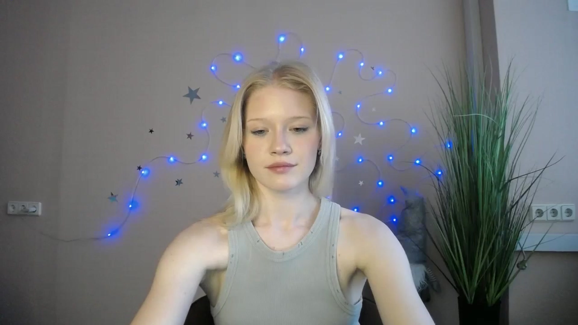Gallery image thumbnail from Angel_baby's myfreecams stream on, 04/29/2026, 17:36 image 2 of 20