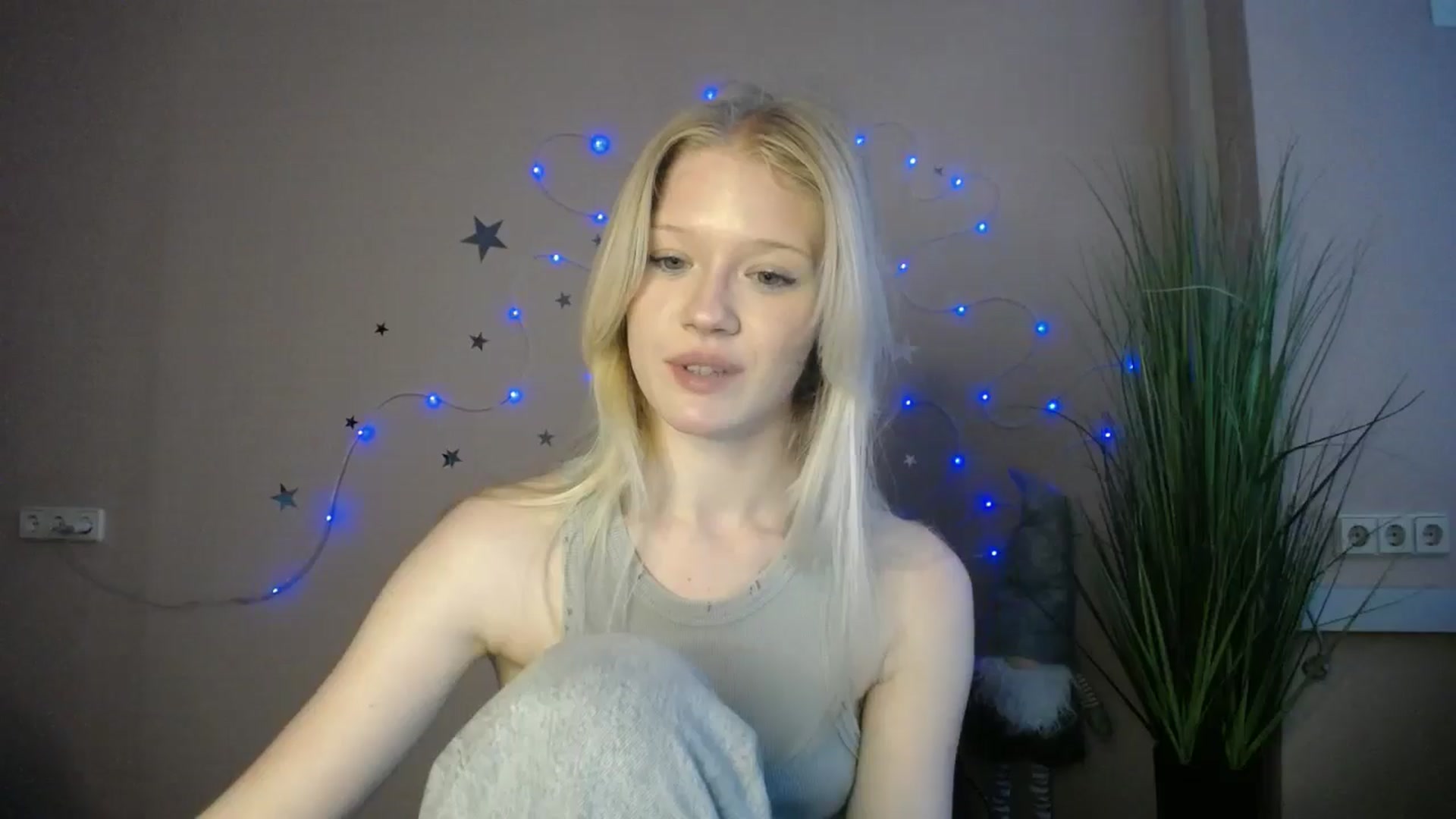 Gallery image thumbnail from Angel_baby's myfreecams stream on, 04/29/2026, 17:36 image 11 of 20
